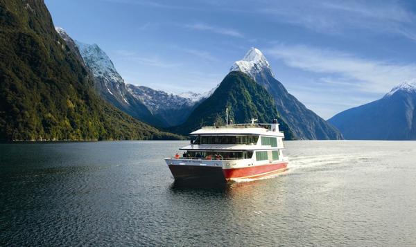 Southern Discoveries Scenic Cruise 'Pride of Milford'